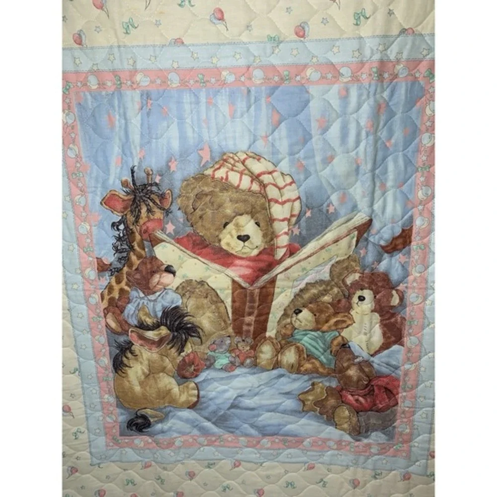 Vintage Crib Baby Quilt Teddy Bear Reading To Stuffed Animal Friends 33